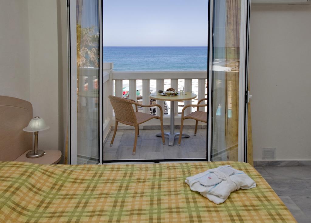 Jo An Beach Hotel 아델리아노스 캄포스 외부 사진